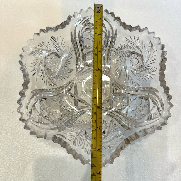 McKee early American pattern glass whirling star bowl - Picture 4 of 7